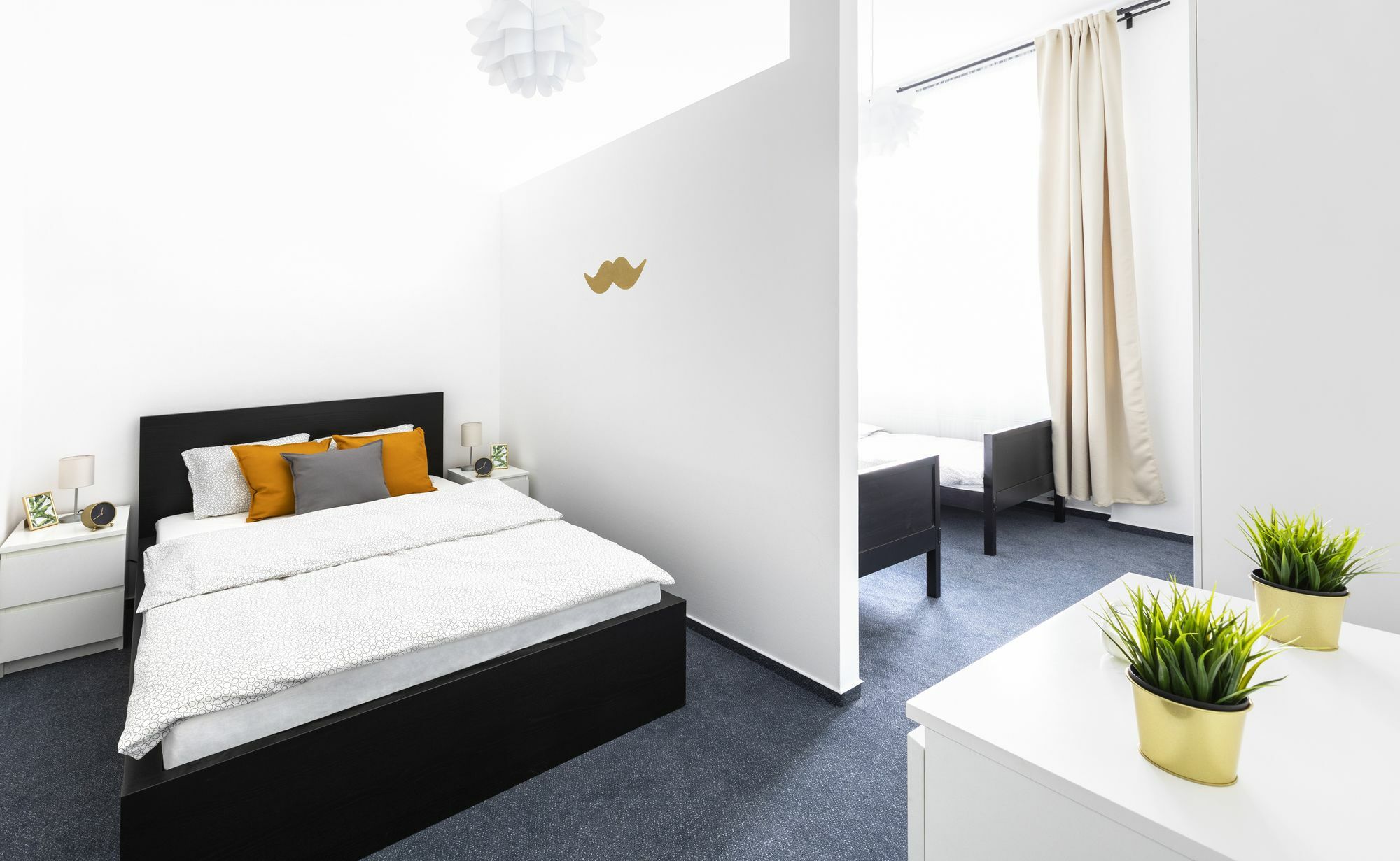 Little Tom Apartments Prag Exterior foto