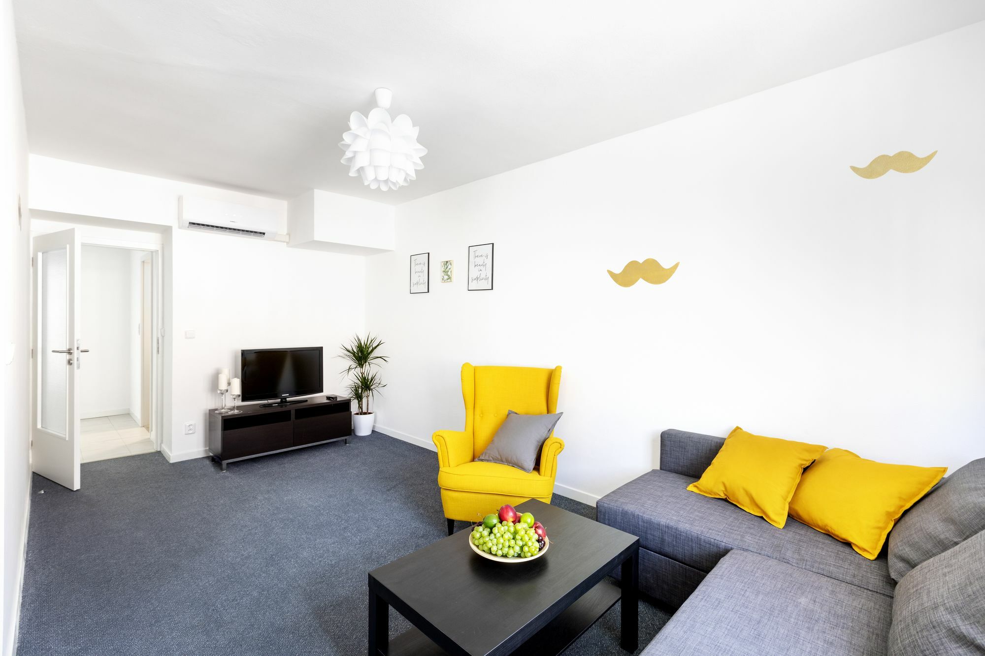 Little Tom Apartments Prag Exterior foto
